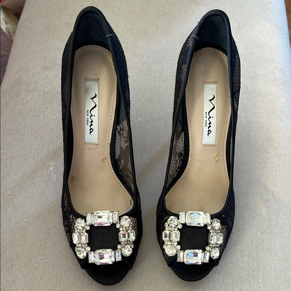 Nina Black Women's Shoes with Embellished Buckle